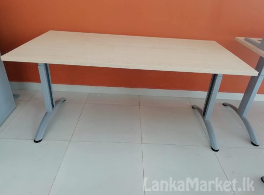 Office Tables (Made in Germany)