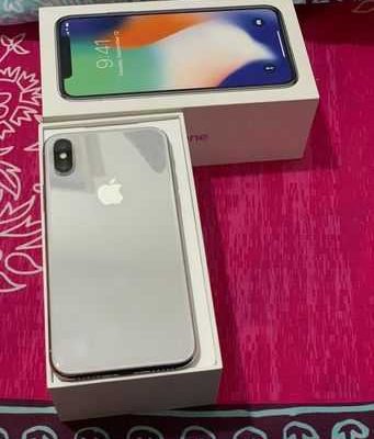 iPhone X 64Gb