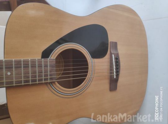 YAMAHA GUITAR F310 for sale