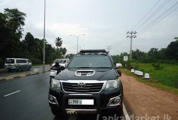 2W ,2500cc Vigo Hilux Champ double cab