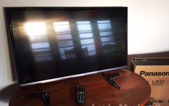 Panasonic 32′ LED TV for sale