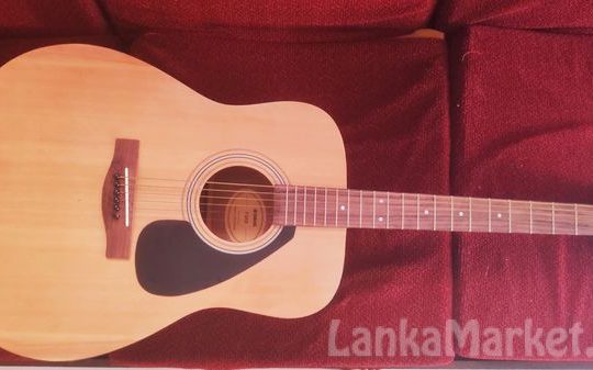 YAMAHA GUITAR F310 for sale