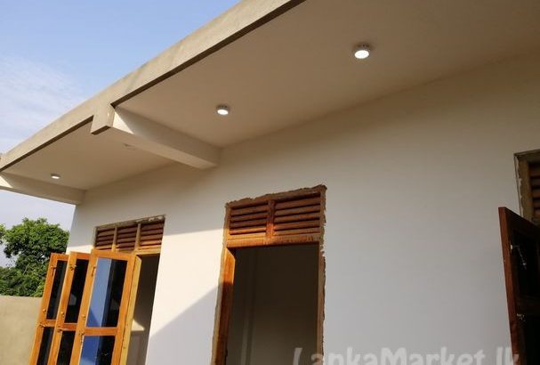 House for Sale in Kesbawa, Piliyandala.