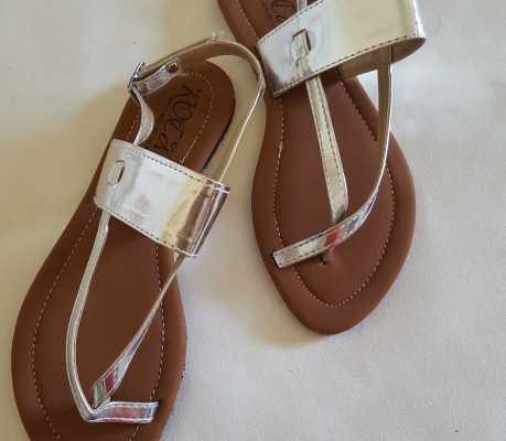 Ladies sandals