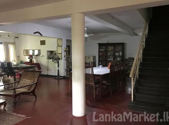 Bungalow Type House available Lease in Kadawatha