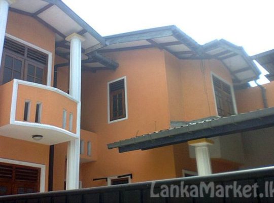 Two Storied House in Nugegoda for sale