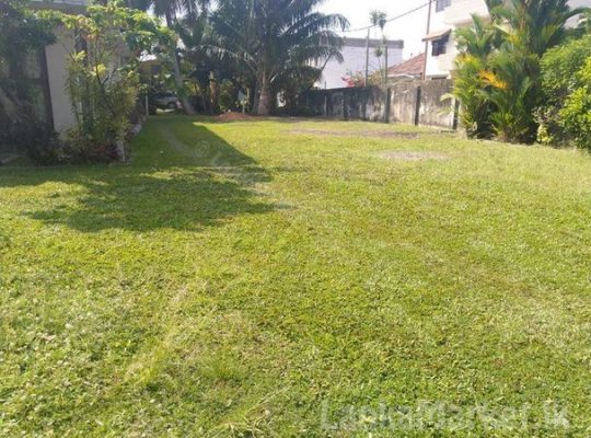 A Prime Residential – Mount Lavinia 11 perch Land for sale