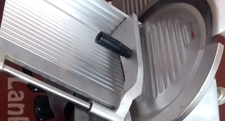 Meat slicer