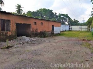 Land available for sale in Ragama