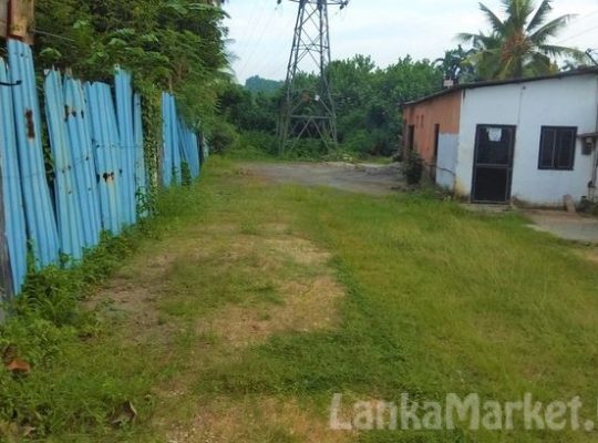 Land available for sale in Ragama