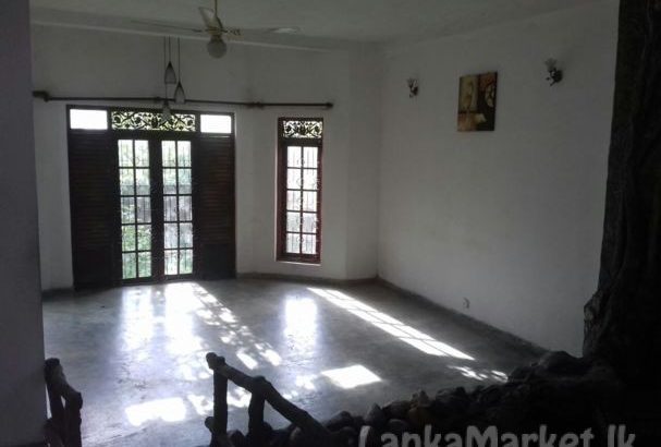 For quick sale-Two stroy House with 15p Land