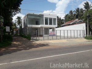 Valuable Property in Wennappuwa for sale