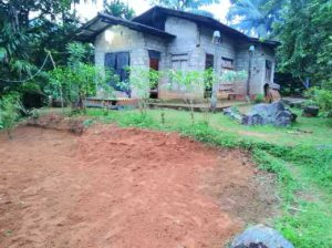 House With Land For Sale..නිවස සමග ඉඩම විකිණීමට ?