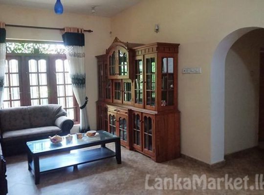 Nittambuwa Two Storied House for Sale