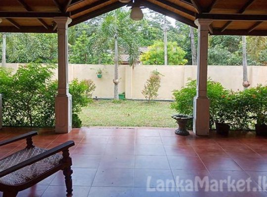 Nittambuwa Two Storied House for Sale