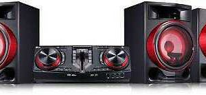 LG CJ88 XBOOM Audio System with Karaoke Creator