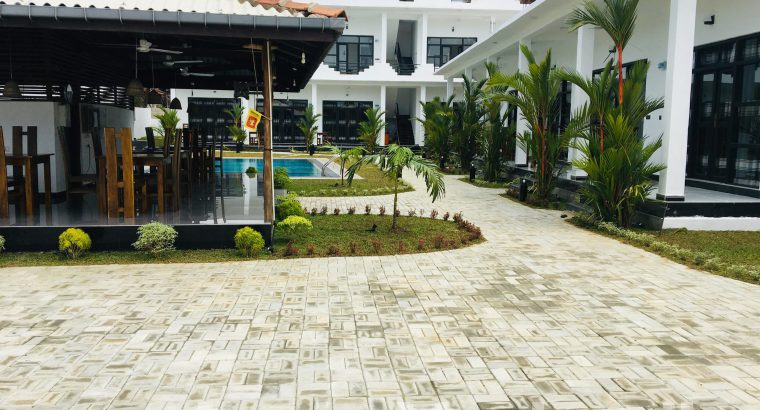 Brand new tourist hotel for sale in Arugambay