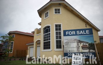 How to Sell Your House to a We Buy Houses Real Estate Investor – Can They Really Solve My Problems?