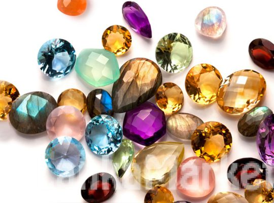 Why to Buy Precious Gemstones From An Authentic Store?