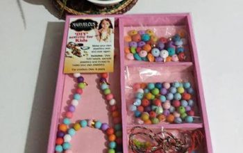 DIY activity for kids – Jewellery making