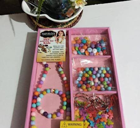 DIY activity for kids – Jewellery making