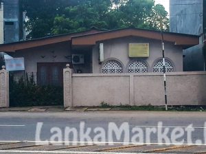 Land with a shop/house for sale in Negombo, Dalupotha.