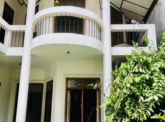 Luxury house for sale in gampola