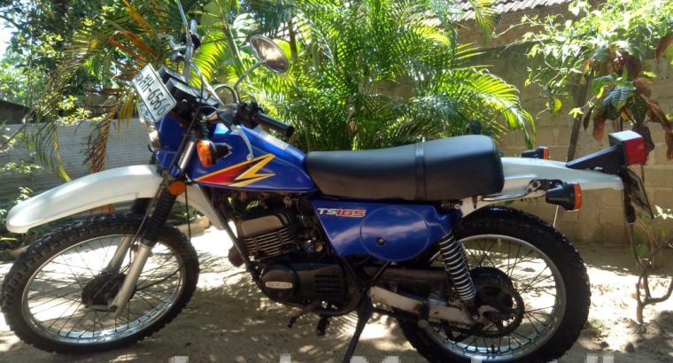 Suzuki Grass Tracker