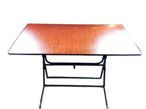 Foliding table