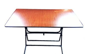 Foliding table