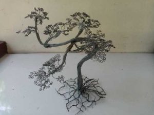 Metal bonsai tree