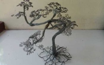 Metal bonsai tree