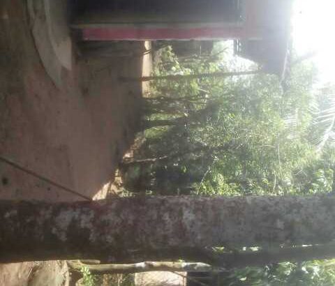 ඉඩමක් සහ නිවසක්