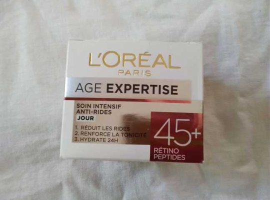 Loreal Paris 
Age Expertise 45 Retino Peptides 
Intensive Anti Wrinkles  Day care  from Germany