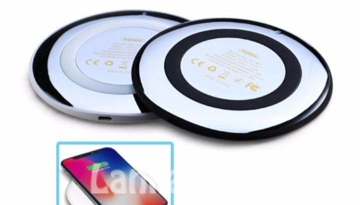 Wireless Charger / Wireless phone Charger / Remax Wireless Charger