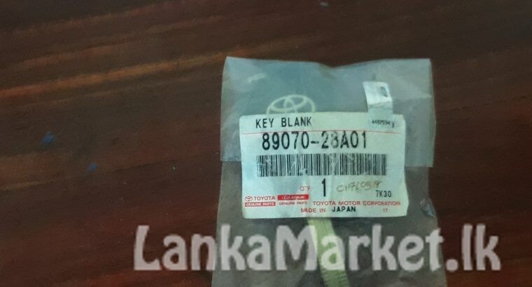 KDH 200 original toyota program key