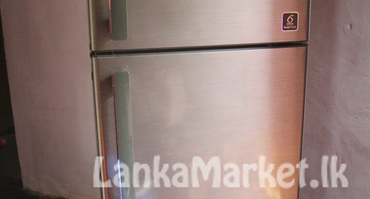 Fridge- whirlpool refrigerator 245l – titanium gen 2