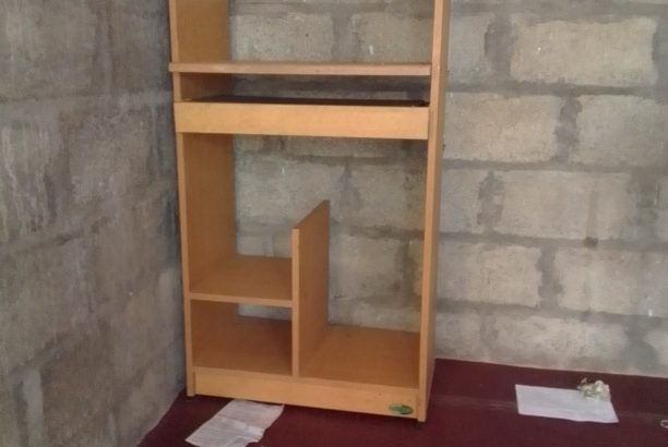 used computer table for sale.