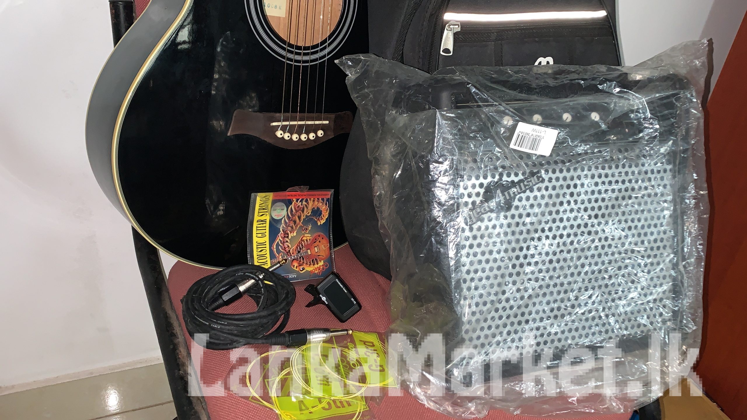 Gear4Music(UK) Electro Acoustic Guitar with AMP and kit!