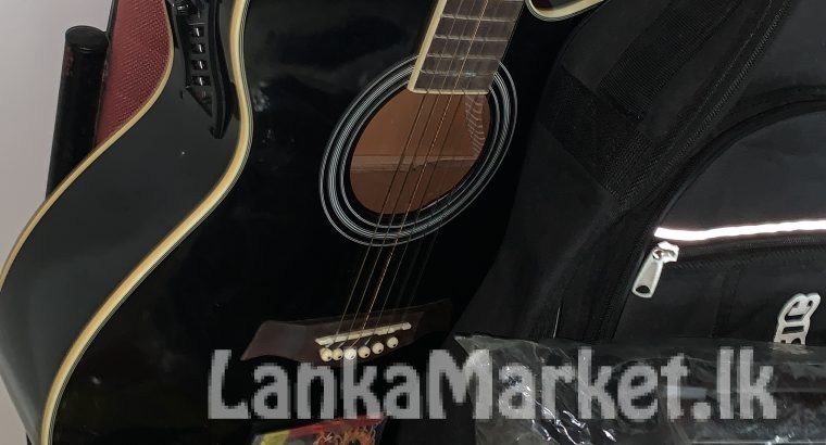 Gear4Music(UK) Electro Acoustic Guitar with AMP and kit!