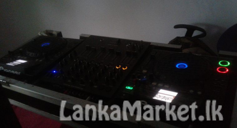 Dj equipment