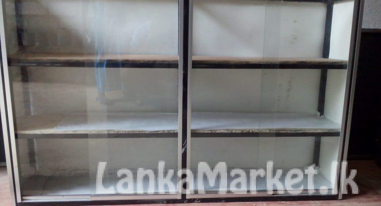 Showcase for sale in Kady