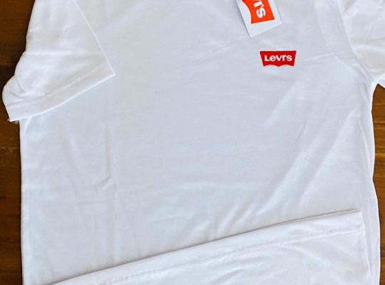 Levi’s T shirts