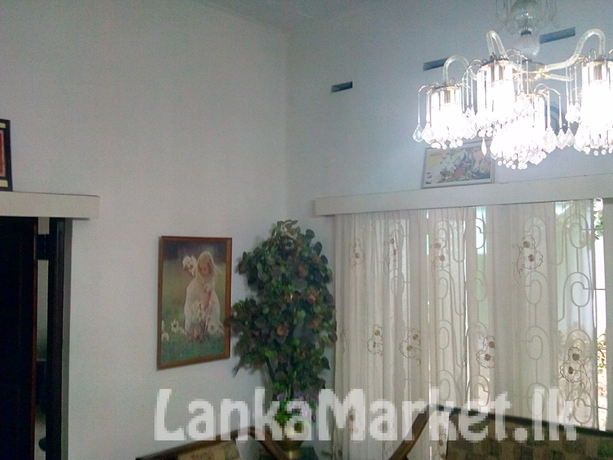 KANDY – A House within City Limits for Sale.