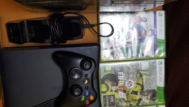 Uk Xbox 360 Console and Free 3 Games