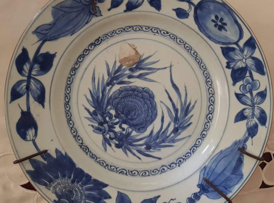 Chinese Flower Plate