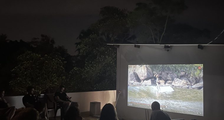 Everycom M8 LED Video Projector + 6m HDMI Cable for free