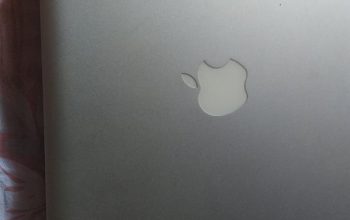 Macbook laptop