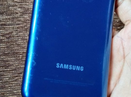 Samsung M21