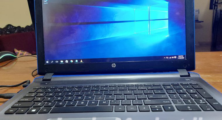 HP Pavilion Laptop Cor /i5 4GB/1TB win 10 Blue